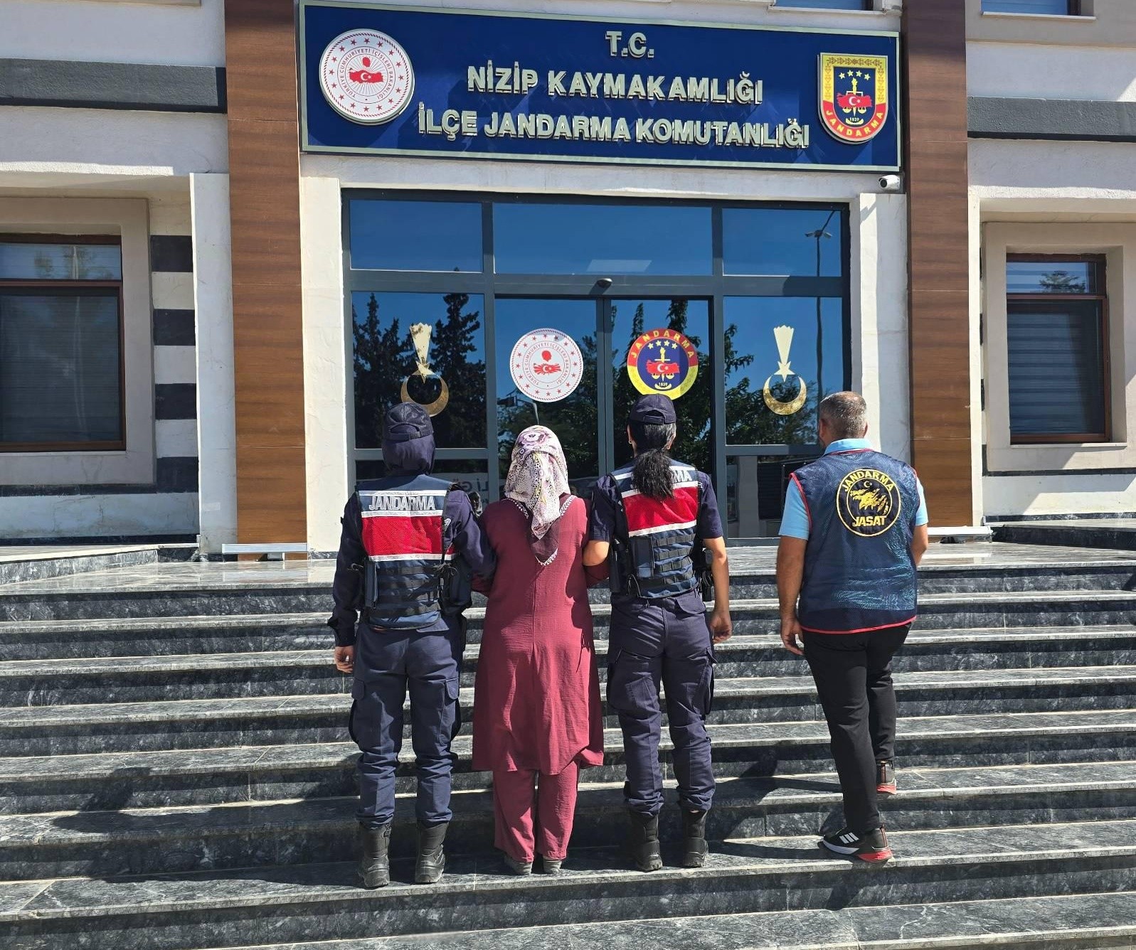 FETÖ FİRARİSİNE JASAT’TAN OPERASYON
