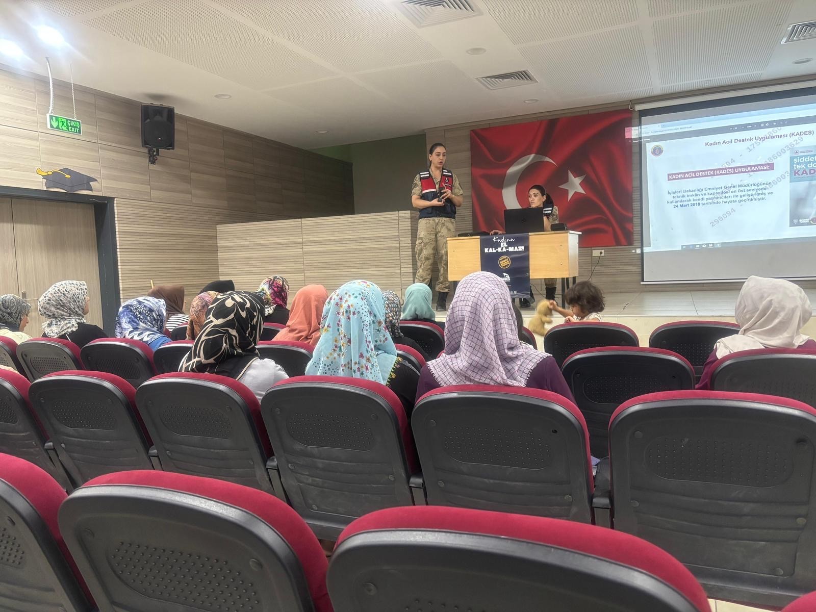JANDARMA GAZİANTEP’TE KADES’İ TANITMAYA DEVAM EDİYOR